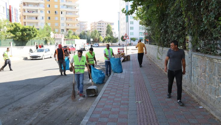 Temizlik çalışmaları 415 kişilik ekiple sürüyor: Hedef temiz Bağlar, temiz Diyarbakır