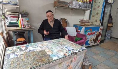 Yıllardır biriktirdiği Dengbêj kasetlerini kimseye vermiyor