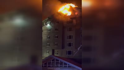 Bitlisli eğitmenler, Yanan otelden 26 kişinin kurtulmasını sağladılar