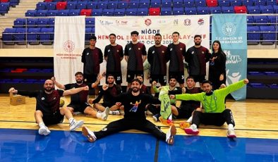 Belediye Hentbol Takımı üst tura çıktı