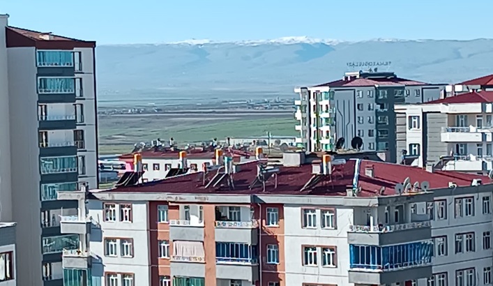 Diyarbakır’da yılın ilk  günü bahar havası!
