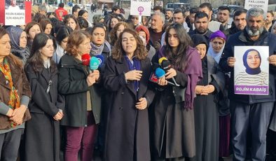 Rojin Kabaiş için Dağkapı meydanında bir araya geldiler