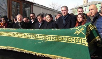 DEM Parti Eş Genel Başkanı Bakırhan’ın babasının cenazesi toprağa verildi