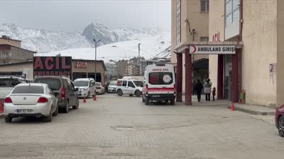 Hakkari’de 43 öğrenci gıda zehirlenmesi şüphesiyle hastaneye kaldırıldı