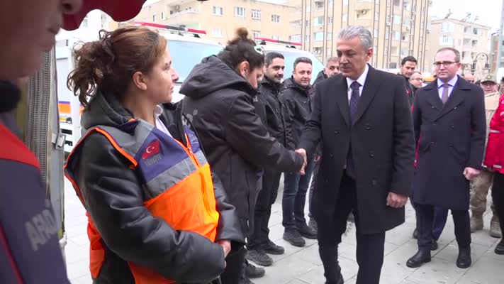 Mardin ve Siirt’te 6 Şubat depremi için anma etkinliği düzenlendi