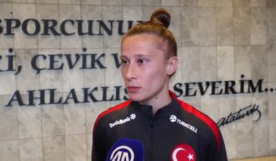 A Milli Kadın Futbol Takımı, İrlanda maçına odaklandı