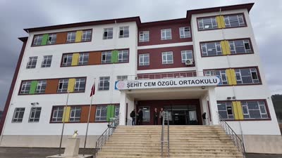 Deprem sonrası Adıyaman’da 61 yeni okul açıldı