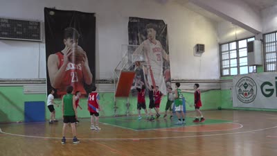 Antrenör Taslı: Alperen, Türk basketbolu için yüz yılda bir gelen yetenek
