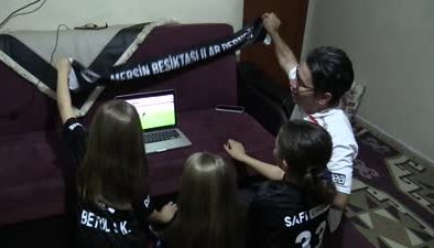 Fanatik Beşiktaşlı baba, çocuklarına BJK kodlu isimler verdi