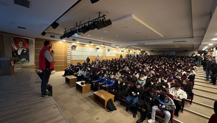 Bingöl’de 500 öğrenciye güvenli gençlik eğitimi verildi