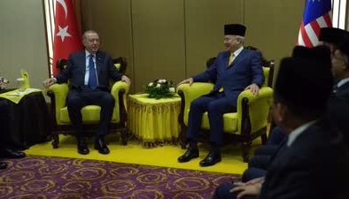 Cumhurbaşkanı Erdoğan, Perak Sultanı Nazrin Şah ile görüştü