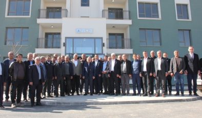 Depremzedeler için yapılan konutlara muhtarlar tam not verdi