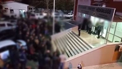 Diyarbakır merkezli suç örgütü operasyonunda 12 tutuklama