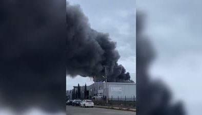 Edirne Organize Sanayi Bölgesi’nde fabrika alev aldı, müdahale sürüyor