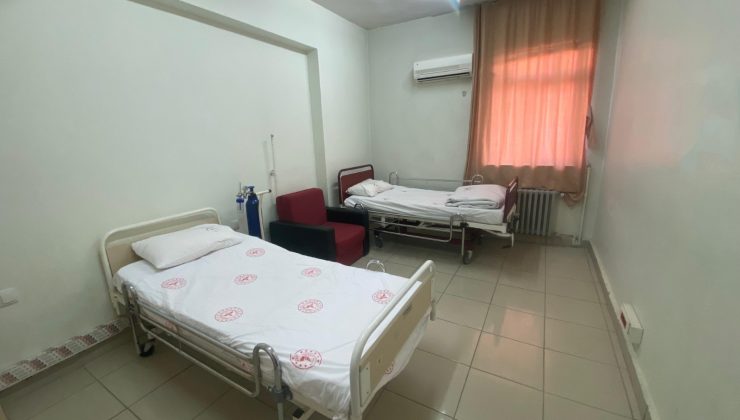 Eğil Devlet Hastanesi, yenilenen yataklı servisiyle hizmette