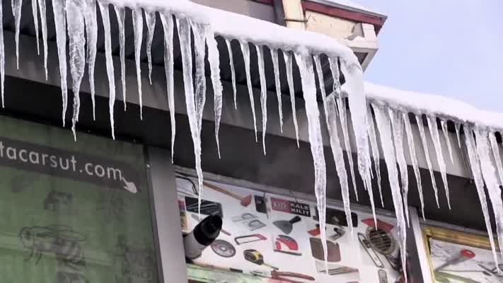 Ardahan Göle dondu, soğuk hava etkisini sürdürüyor