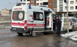 Erzurum’da halk otobüsü minibüse çarptı, 4 yolcu yaralandı