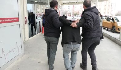 Konya’da hububat silosundan tonlarca arpa çalan 3 kişi gözaltında