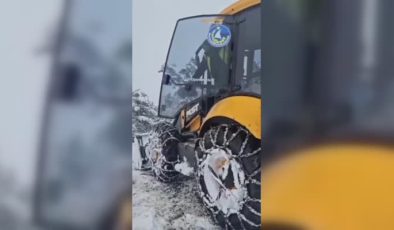 Kar nedeniyle mahsur kalan aileye ekipler yardım ulaştırdı