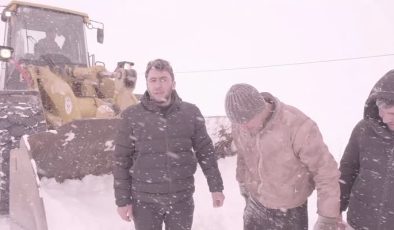 Kar ve tipi nedeniyle mahsur kalan köylüler kurtarıldı