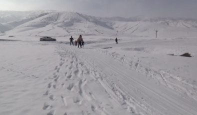 Kar ve soğuk dinlemediler, Muşlu sporcular şampiyonluk için çalışıyor