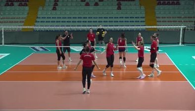 Nilüfer Belediyespor, Galatasaray maçını kazanıp ligde kalmak istiyor