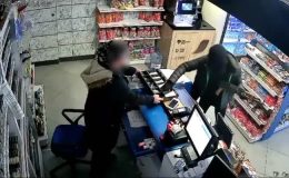 Oyuncak tüfekle kasiyeri tehdit edip para gasbeden zanlı tutuklandı