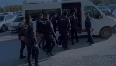 Sahte alışveriş sitesiyle dolandırıcılık yapan çete çökertildi