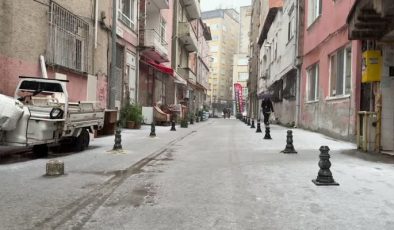 Samsun beyaza büründü, kar yağışı etkisini artırdı