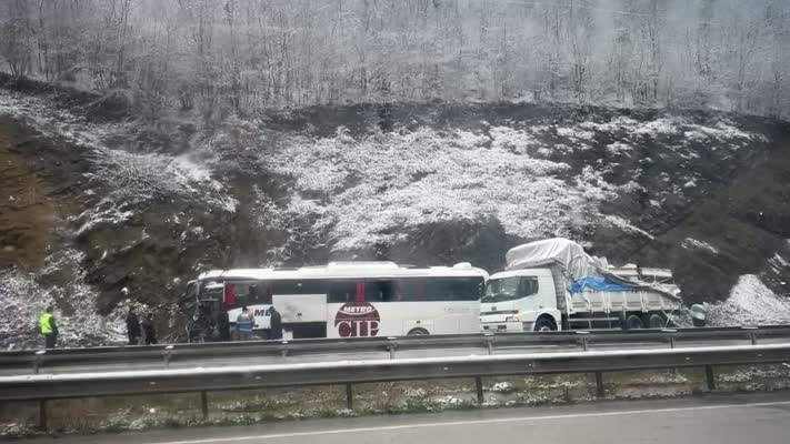 Samsun’da otobüs kazası: 1 ölü, 16 yolcu yaralandı