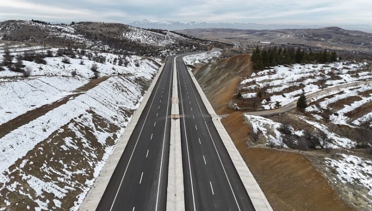 Türkiye Genelinde 28 Şubat 2025 Trafik ve Yol Bilgileri