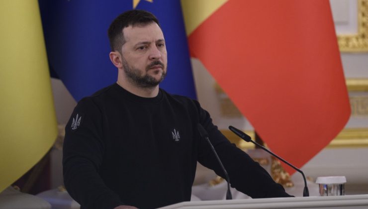 Zelenski: Ukrayna’nın üç yıllık direnişi gurur verici