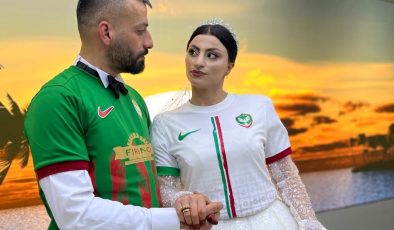 Düğününe Amedspor Formasıyla Katıldı!