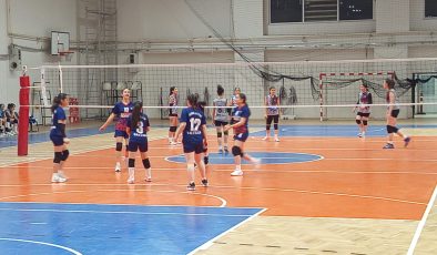 Okul sporlarının sultan kızları Türkiye Finallerine göz dikti