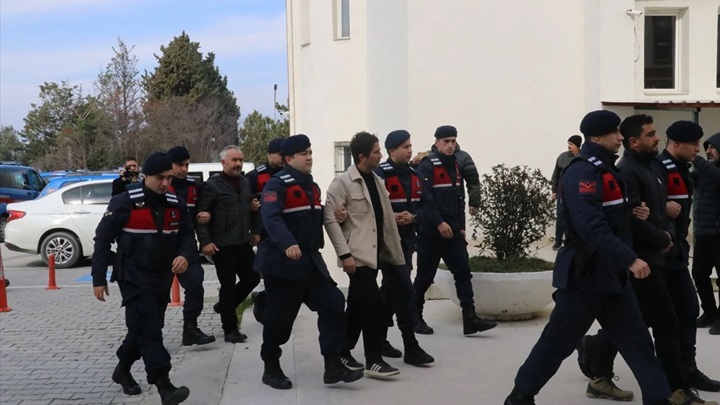 Şebeke suyu hattında görülen köpüklenmeyle ilgili 5 şüpheli adliyede