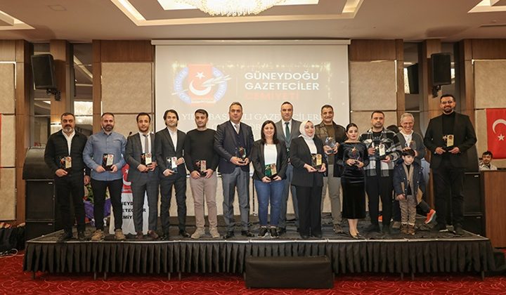 ‘Yılın Başarılı Gazetecileri Ödülleri’ne Başvurular Başlıyor!