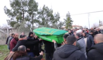 Yakıt tankerinin patlaması sonucu hayatını kaybeden 2 kişi toprağa verildi
