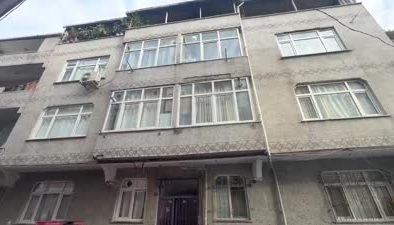 Yangına müdahale sırasında yüksekten düşen itfaiye eri şehit oldu