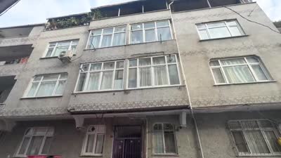 Yangına müdahale sırasında yüksekten düşen itfaiye eri şehit oldu