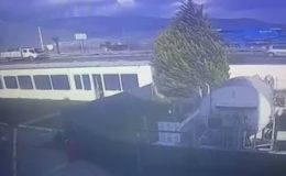 Zincirleme trafik kazasında 1 kişi öldü, 1 kişi yaralandı
