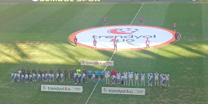 Amedspor – Sakaryaspor Karşılaşması Başladı