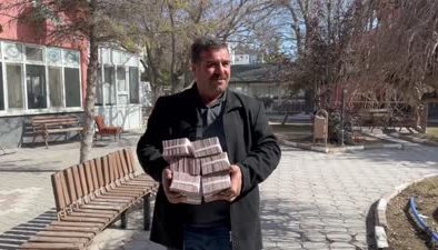 Bir Çiftçi yanlışlıkla hesabına yatırılan 1 milyon 152 bin lirayı sahibine teslim etti