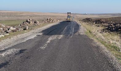 Kırsal mahalle yolları onarılıyor