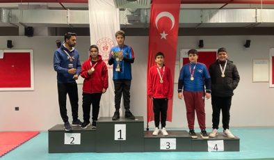 Okul Sporları Yıldızlar Satranç Turnuvası Sona Erdi