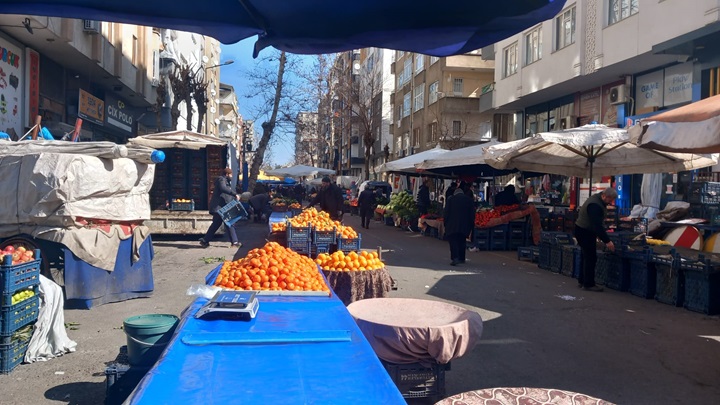 İlk sahur yarın:Semt pazarında sessizlik!