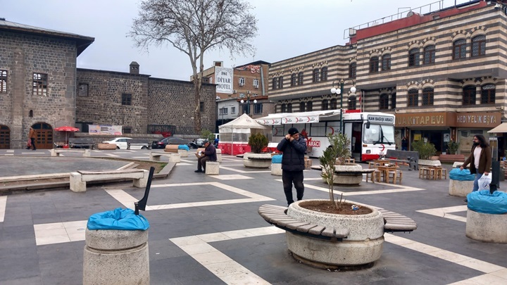 Suriçi sessizliğe büründü
