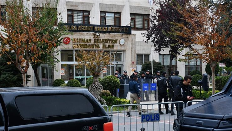 Batman Belediyesine usulsüz alındıkları gerekçesiyle 112 kişinin iş akdi feshedildi