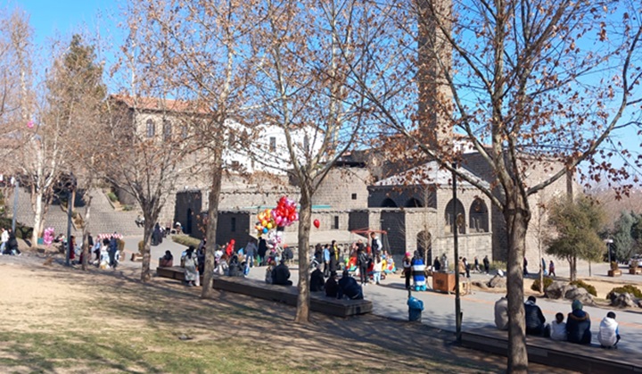 Yarıyıl Tatilinin  son gününde surlara akın ettiler