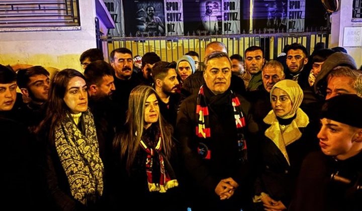 Eş Başkanlar Şedal ve Zeydan, Vanspor kafilesini karşıladı