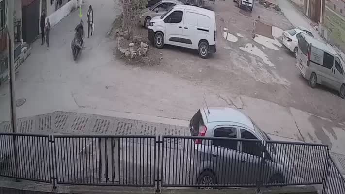 1 kişinin öldüğü, 1 kişinin yaralandığı silahlı saldırıyla ilgili 9 kişi tutuklandı